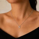 گردنبند حرف S