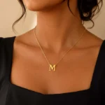 گردنبند حرف M