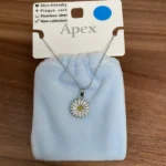 گردنبند گل بابونه نقره‌ای