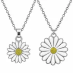گردنبند گل بابونه نقره‌ای